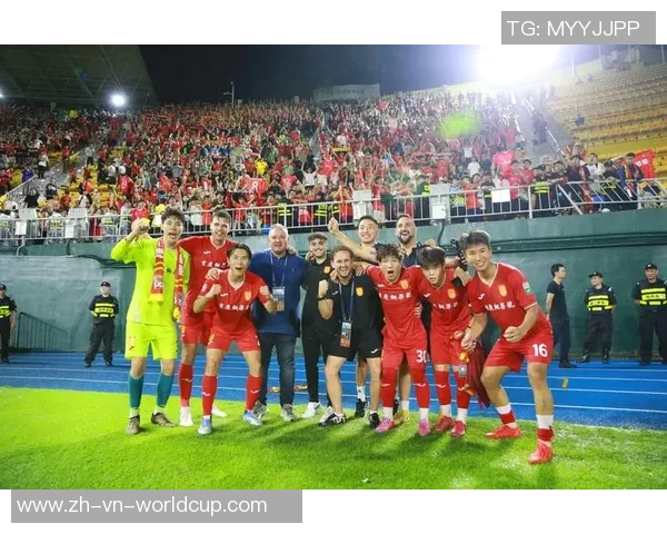 足球队出售引发市场热潮球迷投资新机遇与挑战并存